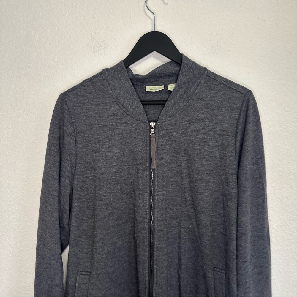 Women’s Logo Lounge Dark Gray Long Sleeve Zip-Up Jacket – Size 1X - Picture 3 of 5